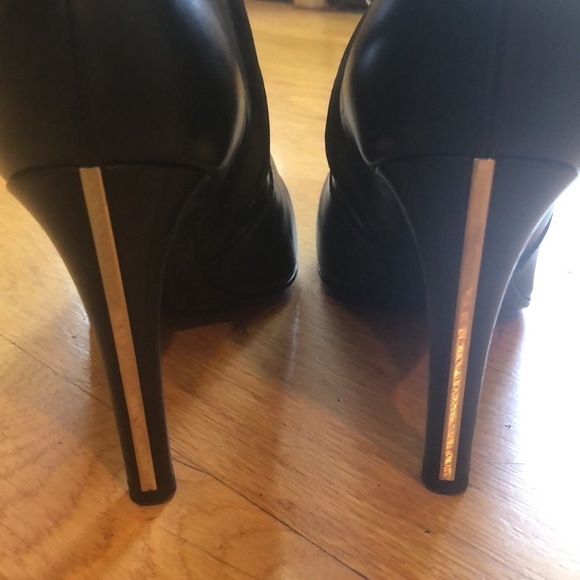 Louis Vuitton Black Heeled Booties Women's Size 38 in EUC- STUNNING! - Picture 6 of 12